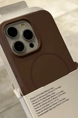 Luxury Liquid Silicone Case For iPhone 17 -11 for Magsafe Magnetic Wireless Charging Shockproof Case