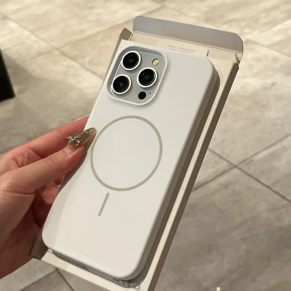 Luxury Liquid Silicone Case For iPhone 17 -11 for Magsafe Magnetic Wireless Charging Shockproof Case - Image 9